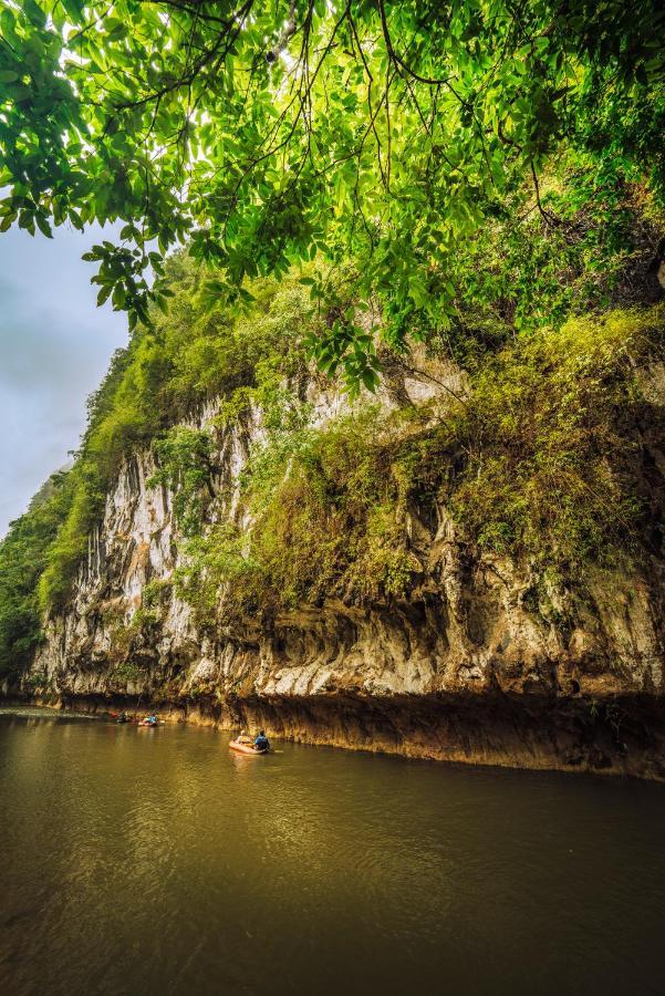 아워 정글 하우스  호텔 Khao Sok National Park 외부 사진